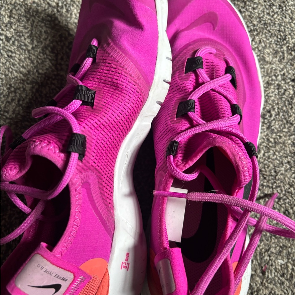 Nike Women's Pink Running Shoes